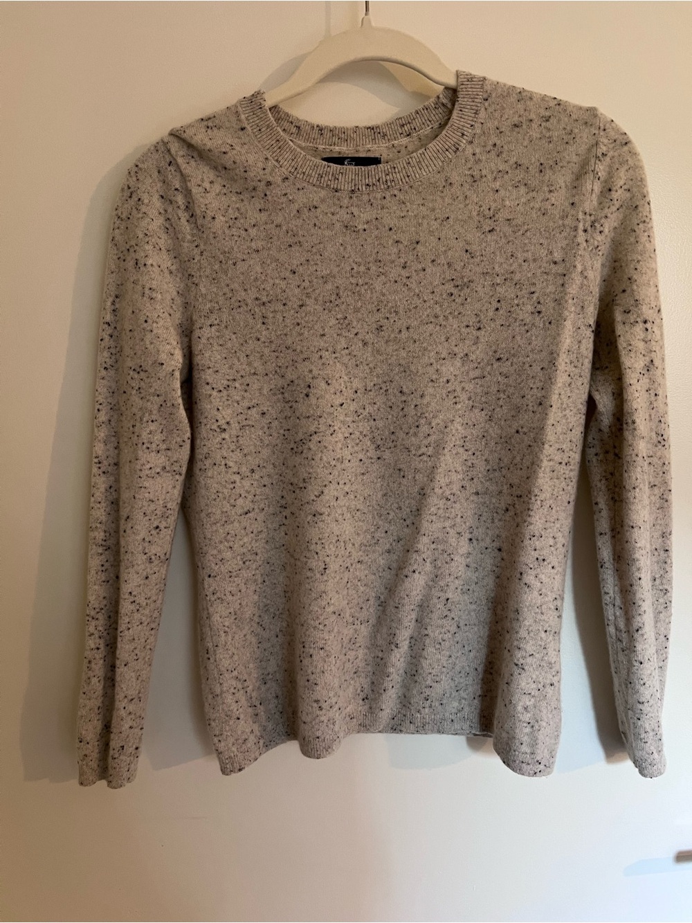 100% Cashmere Speckled Crewneck Sweater - Light Gray